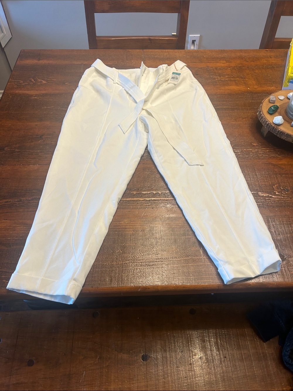 Dex White Tie-Waist Cropped Pants
